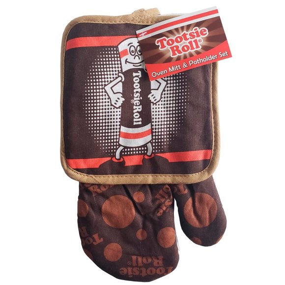 🍒Tootsie Roll Oven Mitt Potholder Set - Picture 1 of 3